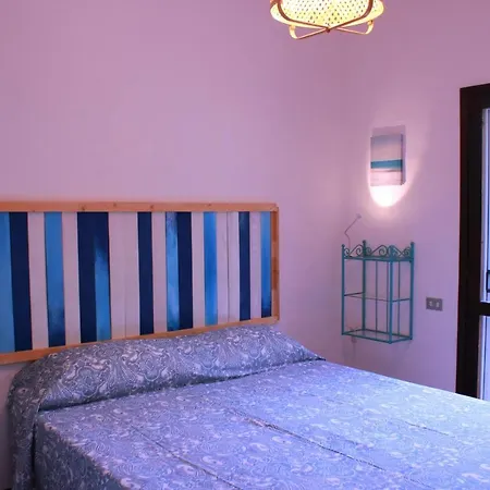 Casa Dei Poppy, Porto Ottiolu Holiday home *